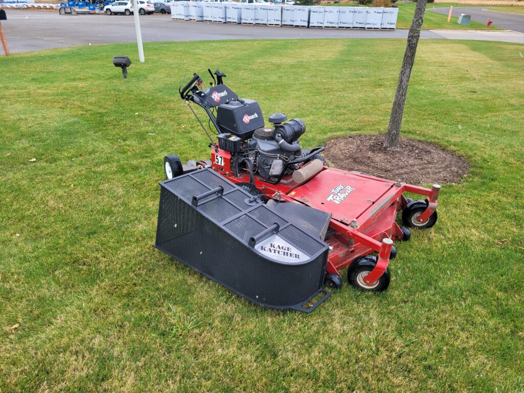 What Is The Advantage of a Steel Grass Catcher vs Aluminum