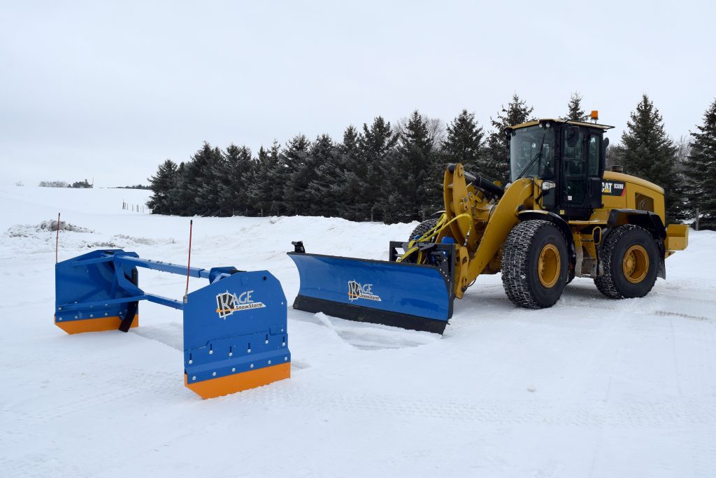 SnowStorm pusher with removable snow box