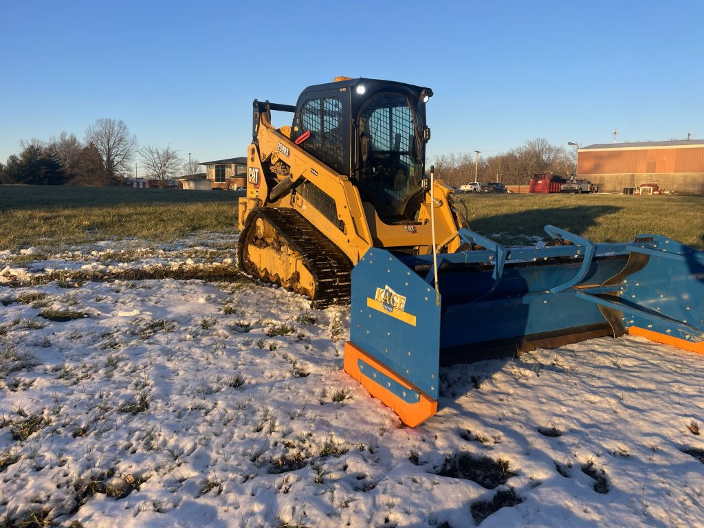 SnowFire on Cat 259D3