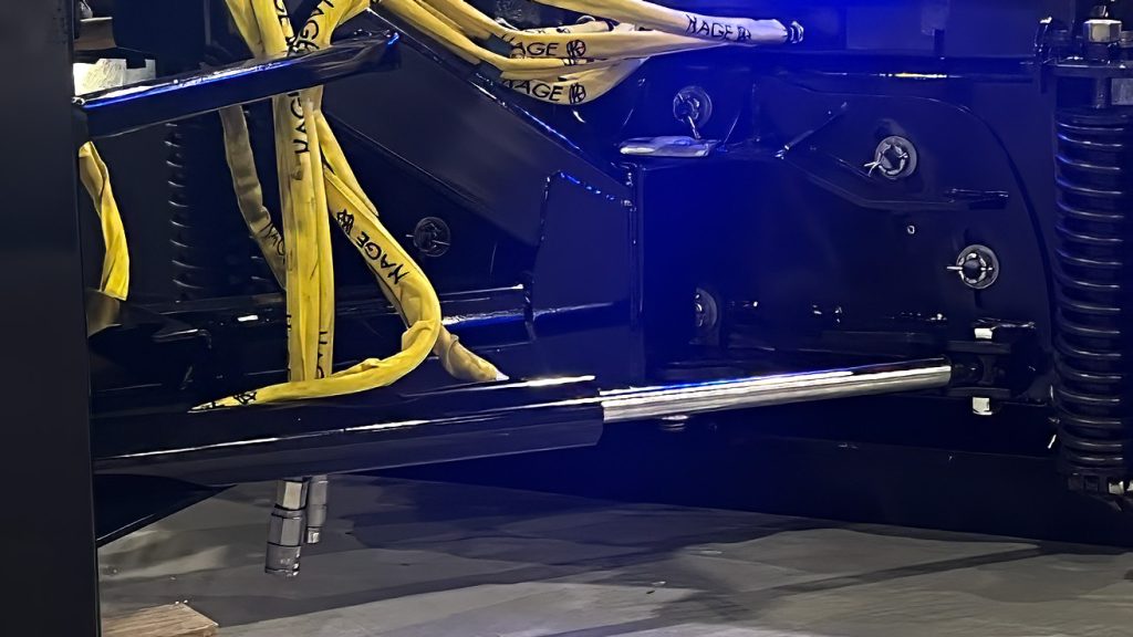 SnowStorm Wing Plow Hydraulics