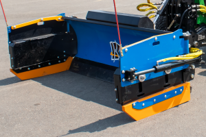 Interchangeable Driver and Passenger Side SnowFire Wing Parts